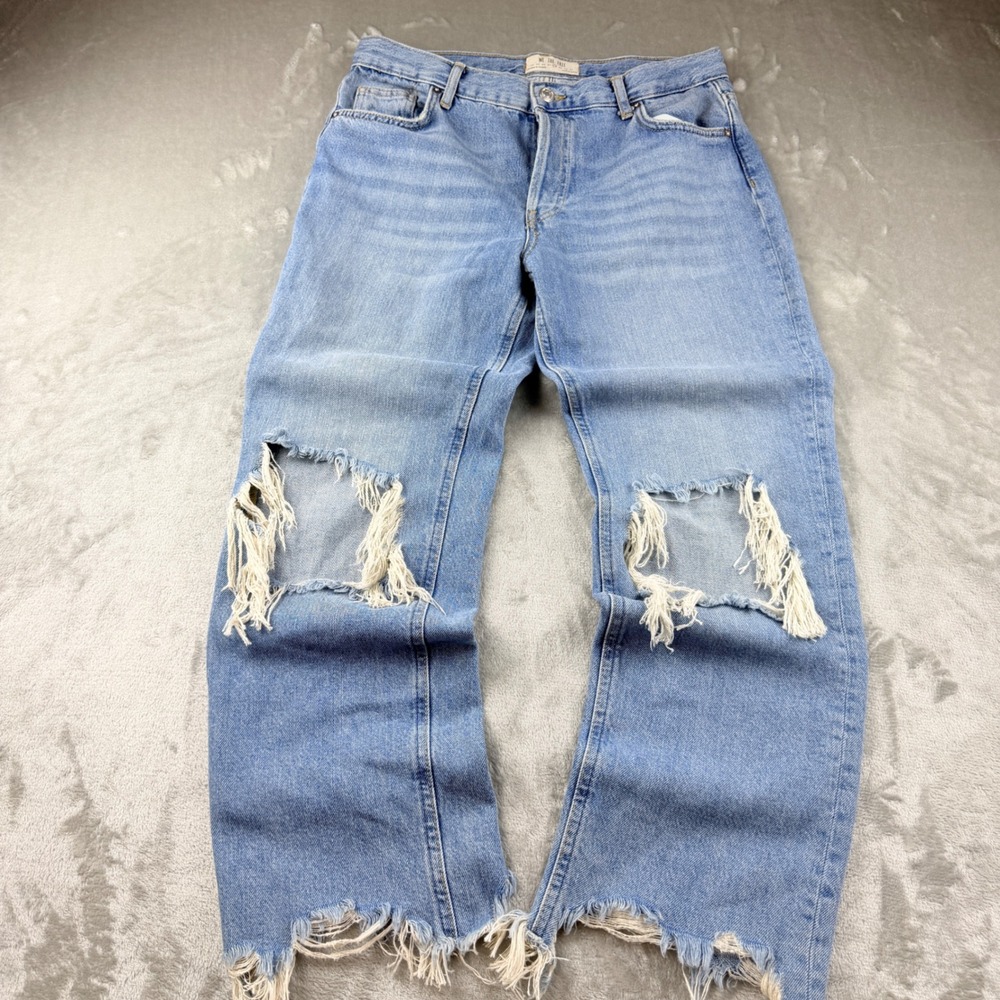 We The Free Free People Light Wash Distressed Straight Leg Jeans Women's Size 28